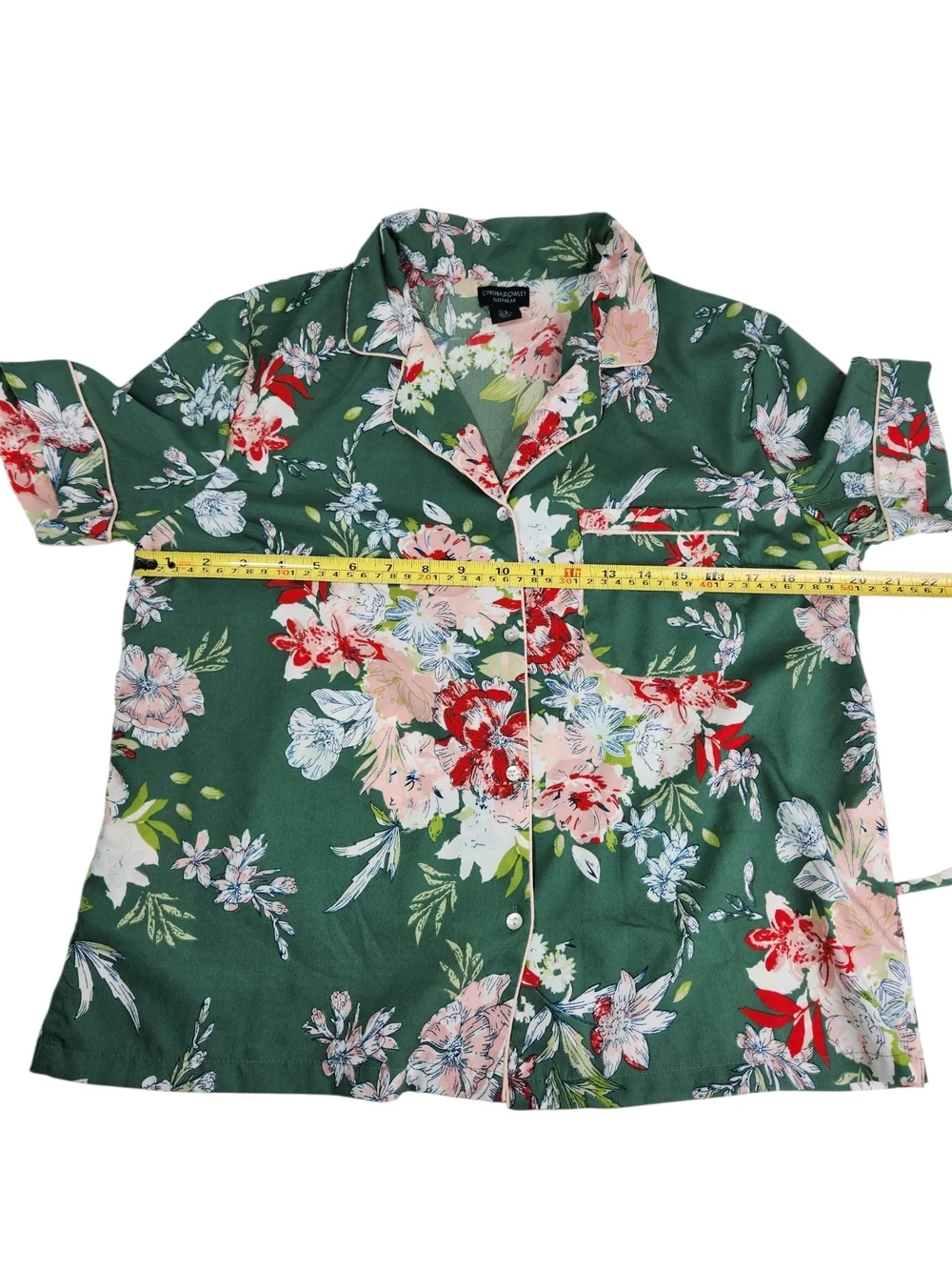 Cynthia Rowley 2-Piece Pajama Set  Med Green Pink Floral Silky Shorts PJs Resort